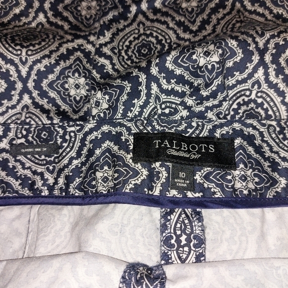TALBOTS LADIES CAPRIS PANTS - Picture 4 of 4